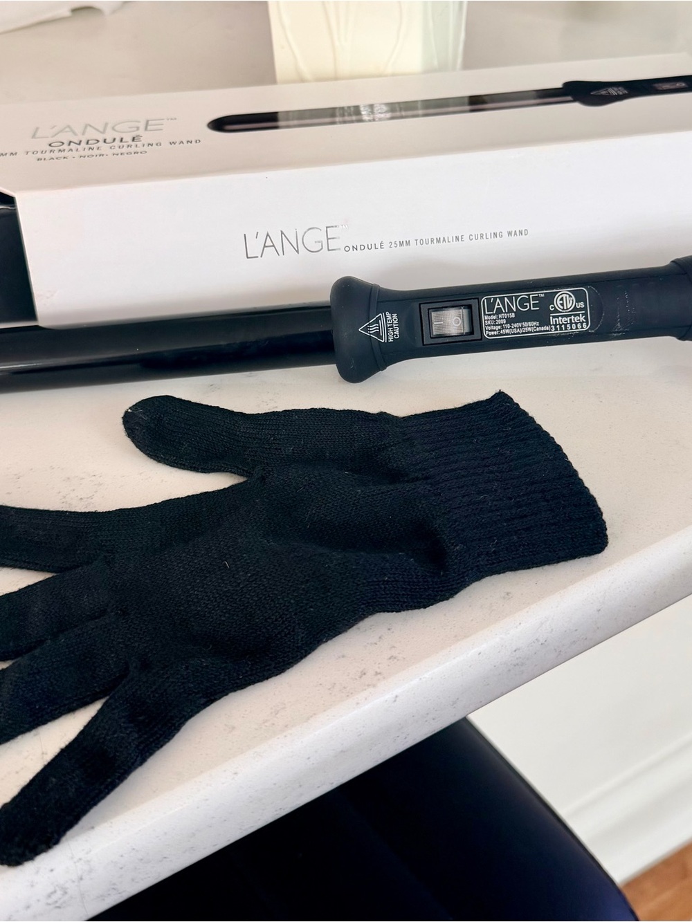 L'ANGE Ondulé 25mm Tourmaline Curling Wand in Black